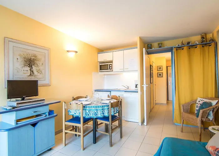 Apartment Les Marines De Gassin-3 By Interhome *